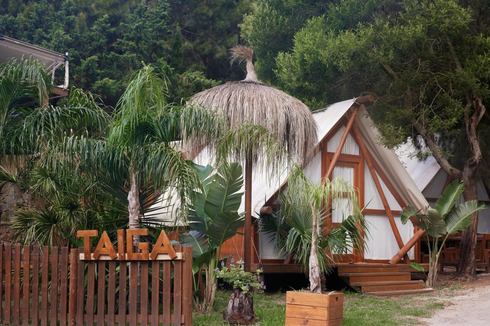 TEACAMPA Tarifa Punta Paloma Hotel Bagian luar foto